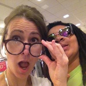 Meet your Posher, Joy